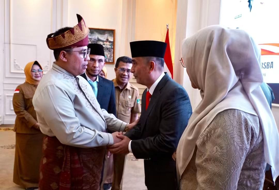 Wako Hendri berikan ucapan selamat kepada Sekko Definitif Doni Hendra